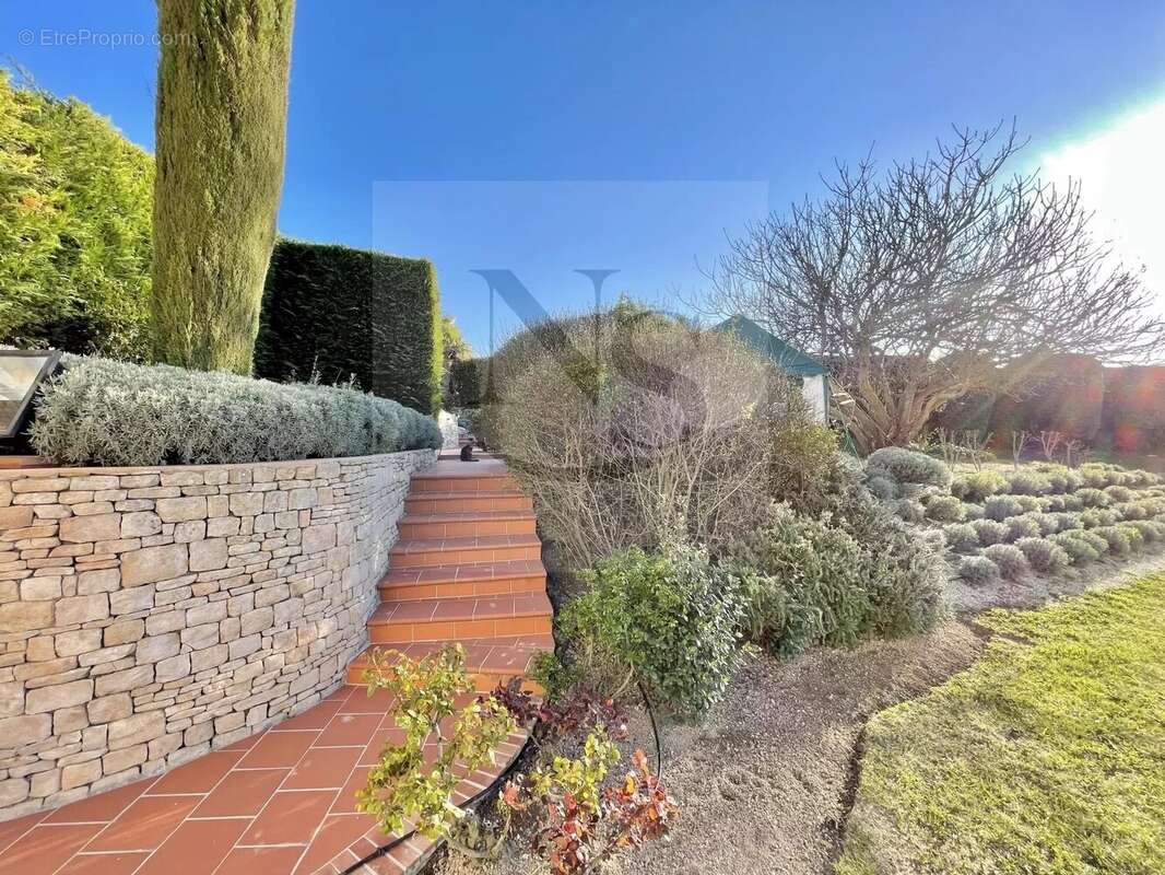 Maison à AIX-EN-PROVENCE