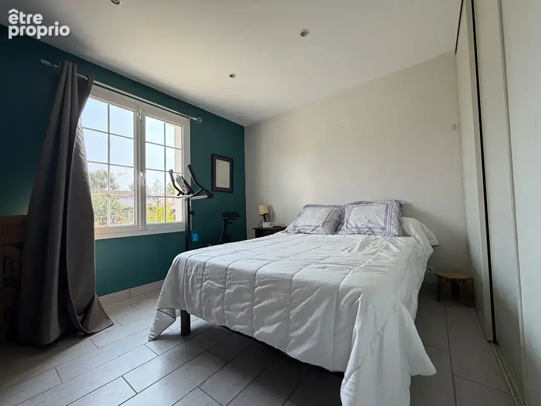 Exclusivité A 15min de Rochefort ou de Marennes : Saint Jean d'Angle, Maison 6 chambres, garage, piscine et jardin - photo 7