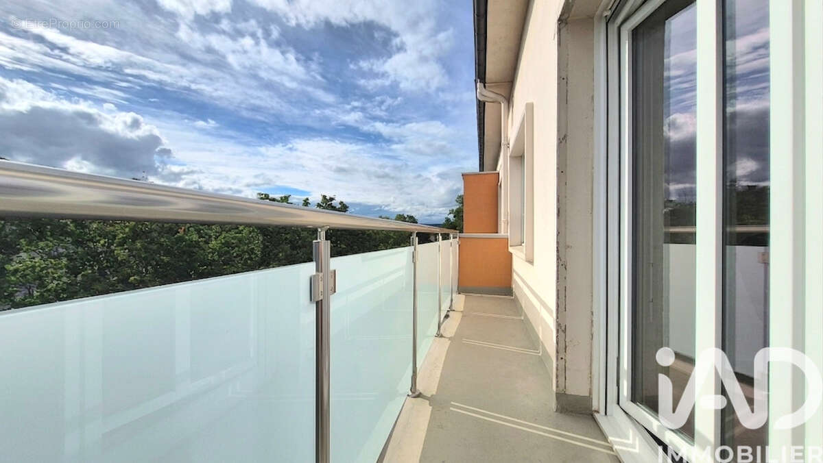 Appartement 71 m² à Florange  - photo 4