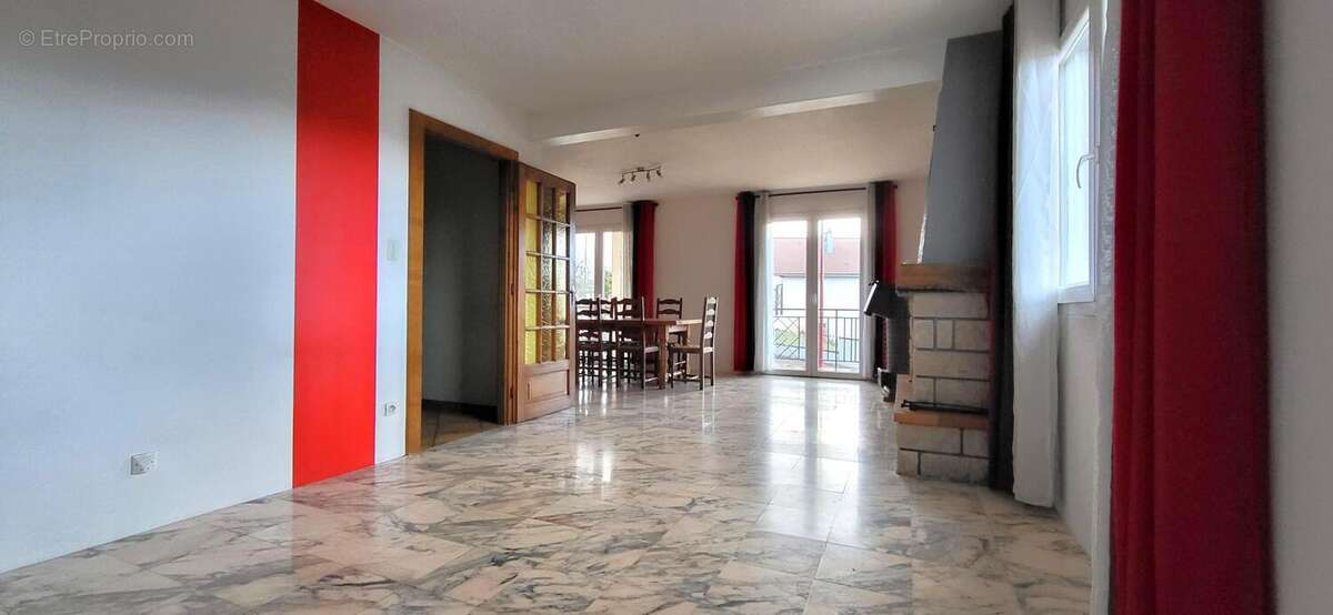 Photo 8 - Maison à L'ISLE-SUR-LE-DOUBS