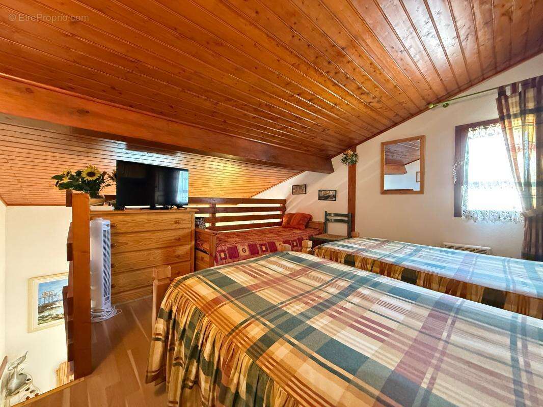 Appartement à VAUX-SUR-MER