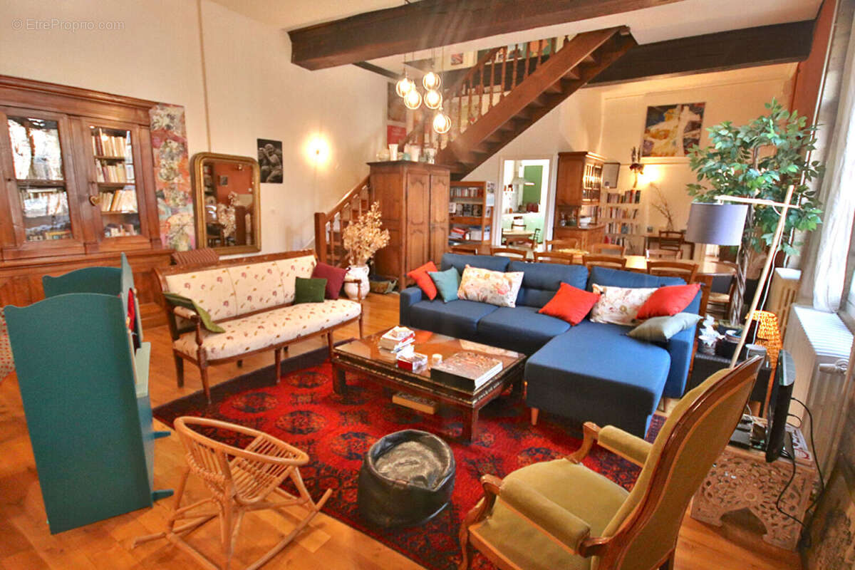 Appartement à MOULINS