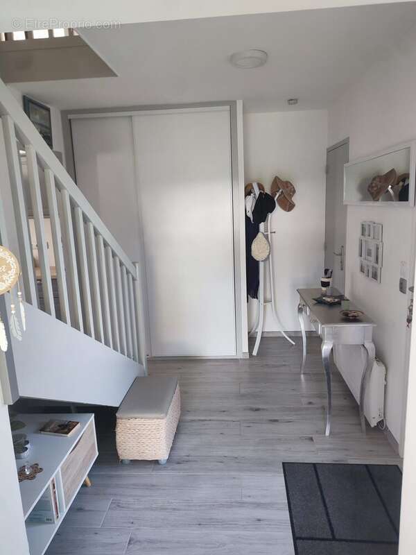 Maison à SAINT-CIERS-SUR-GIRONDE