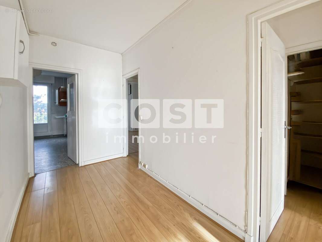 Appartement à BOIS-COLOMBES