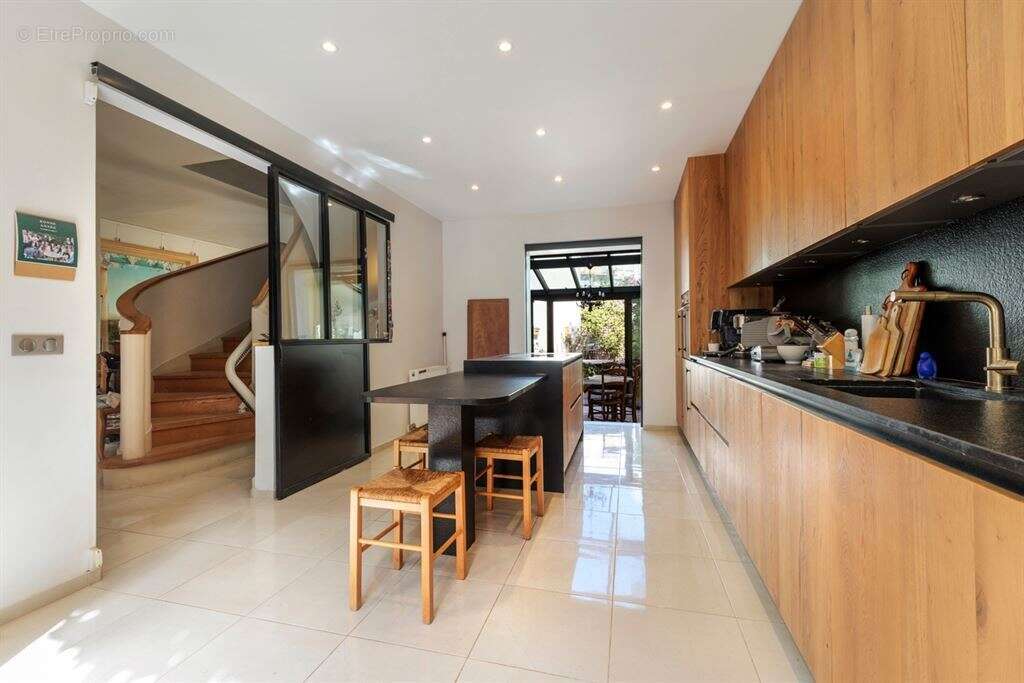 Maison à BOULOGNE-BILLANCOURT
