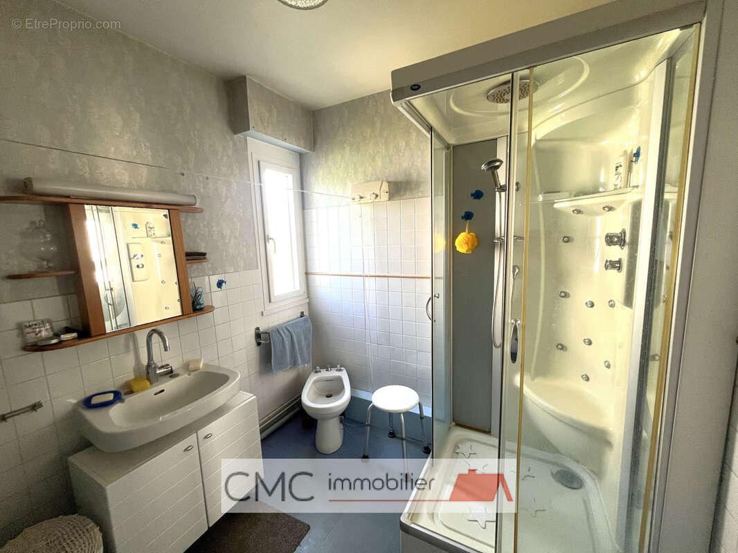 Appartement 61 m² à Chartres  - photo 8