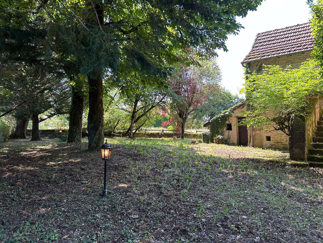 Maison à SAINTE-CROIX