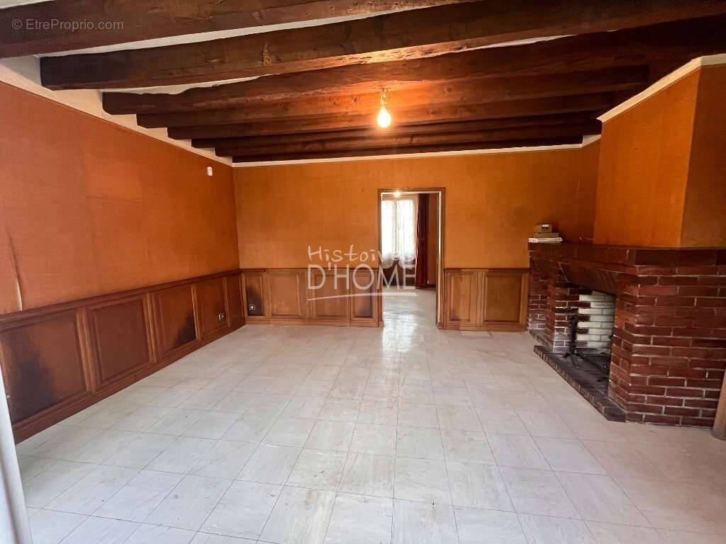 Belle propriete avec 1 annexe et 2 garages sur touquin - photo 4