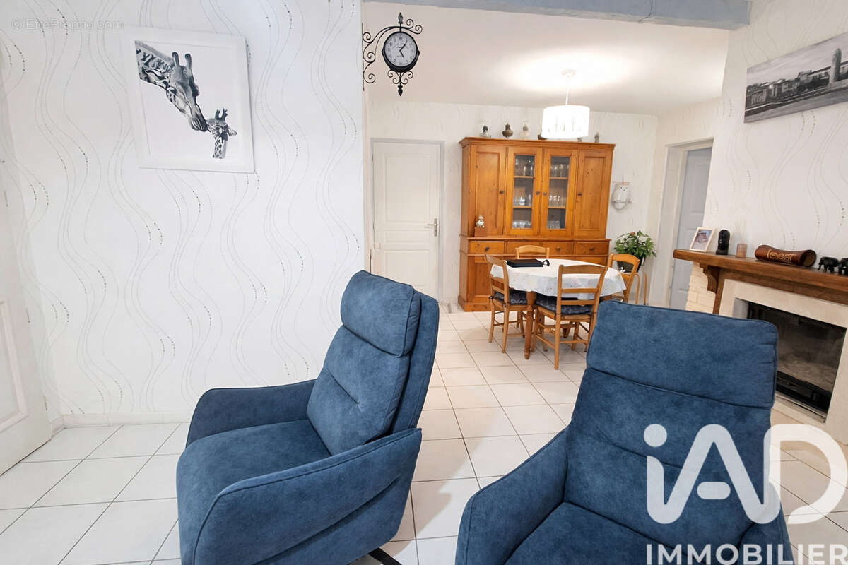 Maison 110 m² à Saint-Andre  - photo 7