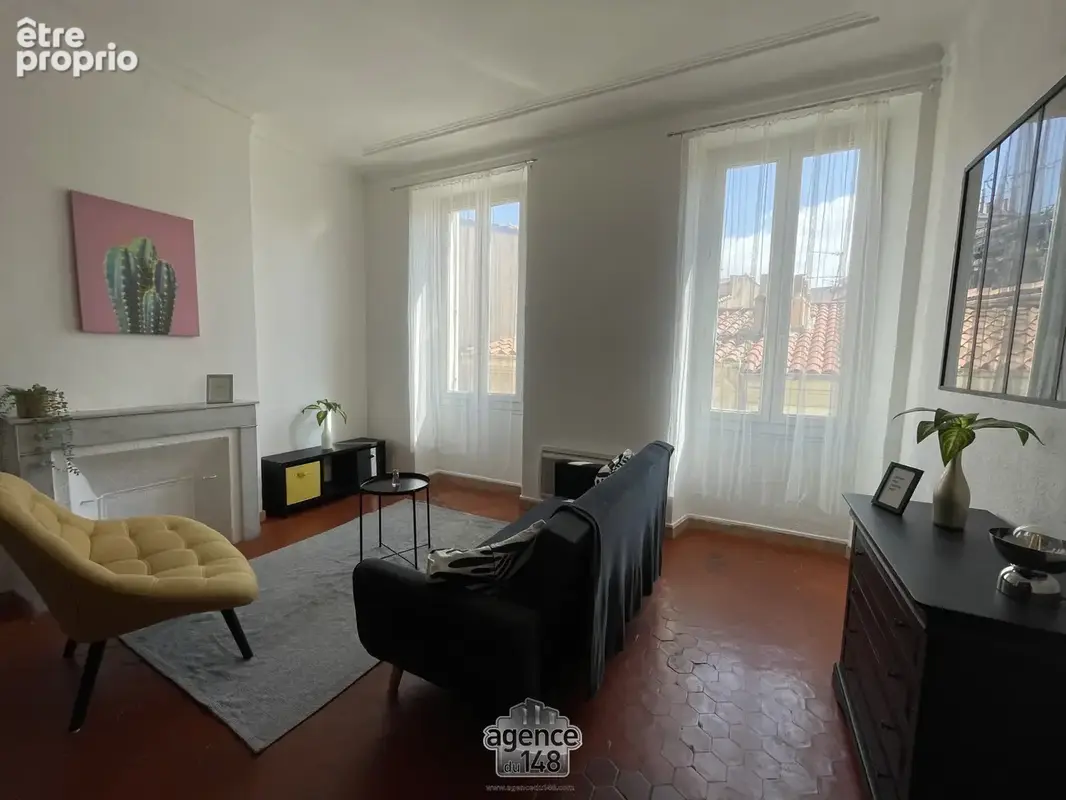 Appartement à MARSEILLE-2E