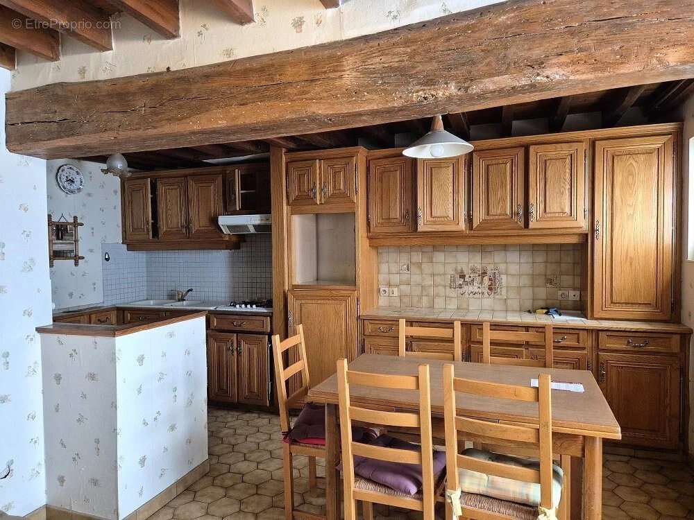 Maison à BOISCOMMUN