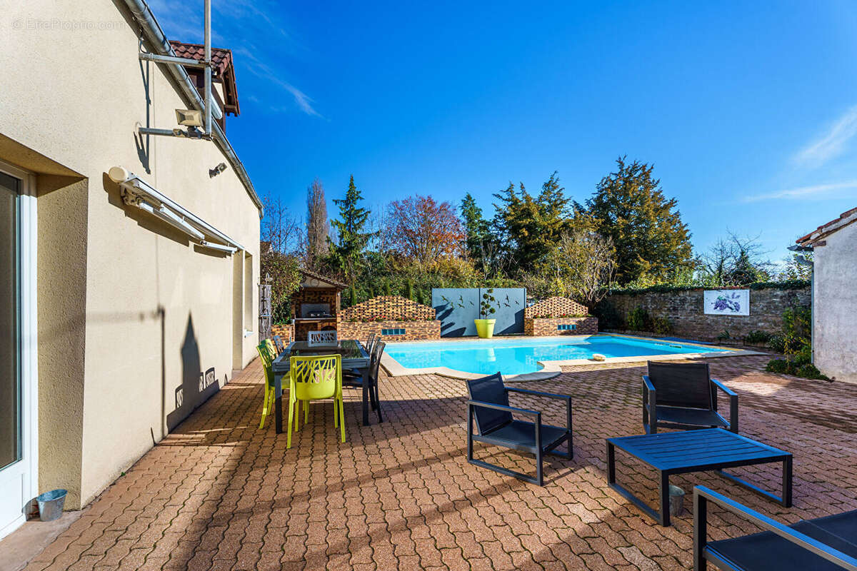 Maison à BLIGNY-LES-BEAUNE