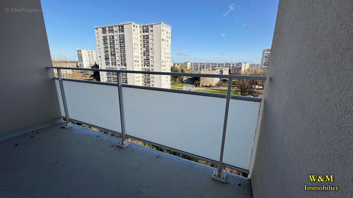 Appartement à RIS-ORANGIS