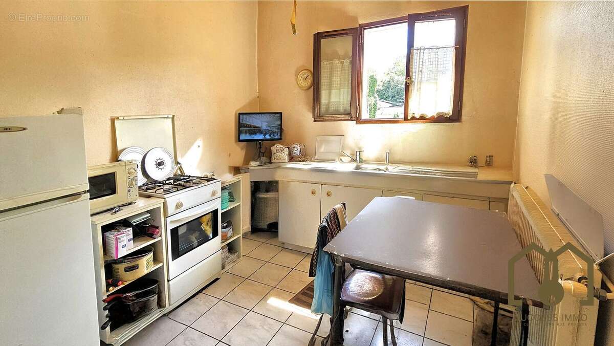 Appartement à VAULX-EN-VELIN