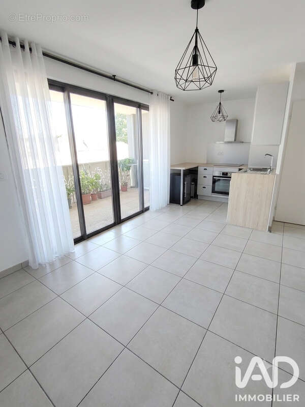 Appartement 63 m² à Tours  - photo 3