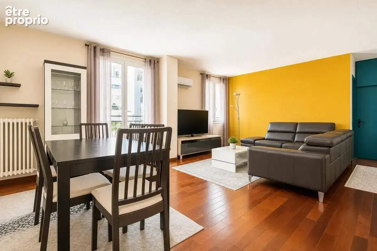 Appartement T4 / 2 chambres / Grand séjour / Quartier Plaisance - photo 13