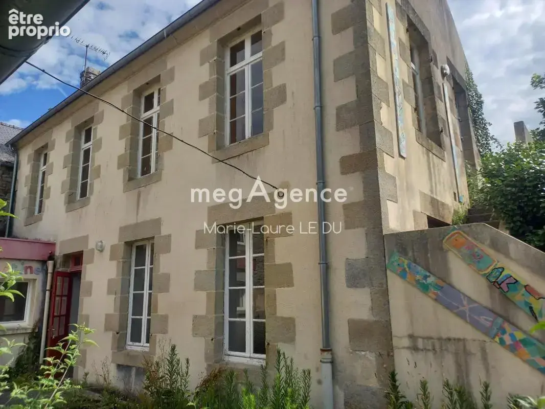 Maison à GUERLESQUIN
