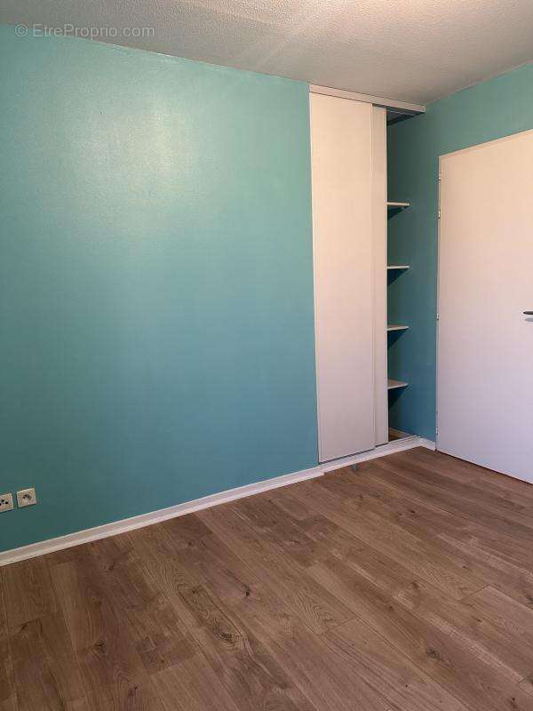 Appartement à LA SALVETAT-SAINT-GILLES