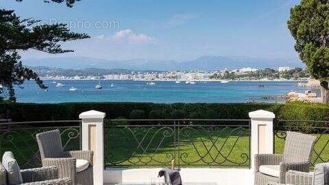 Maison à ANTIBES