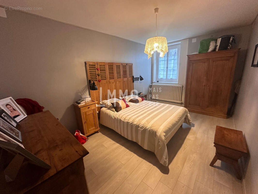 Maison à CHAHAIGNES