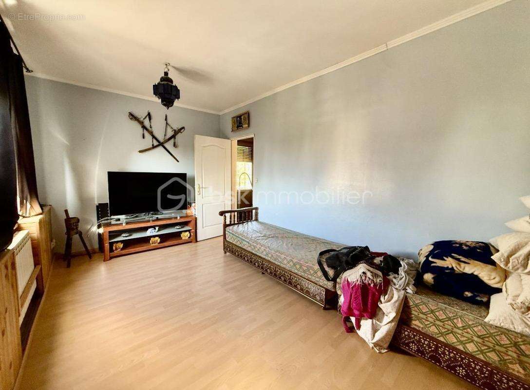 Maison à HAUCOURT-MOULAINE