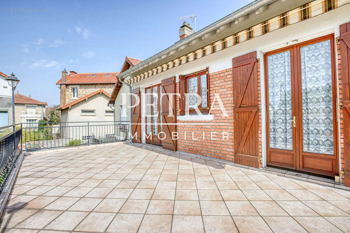 Maison à BOURG-LA-REINE