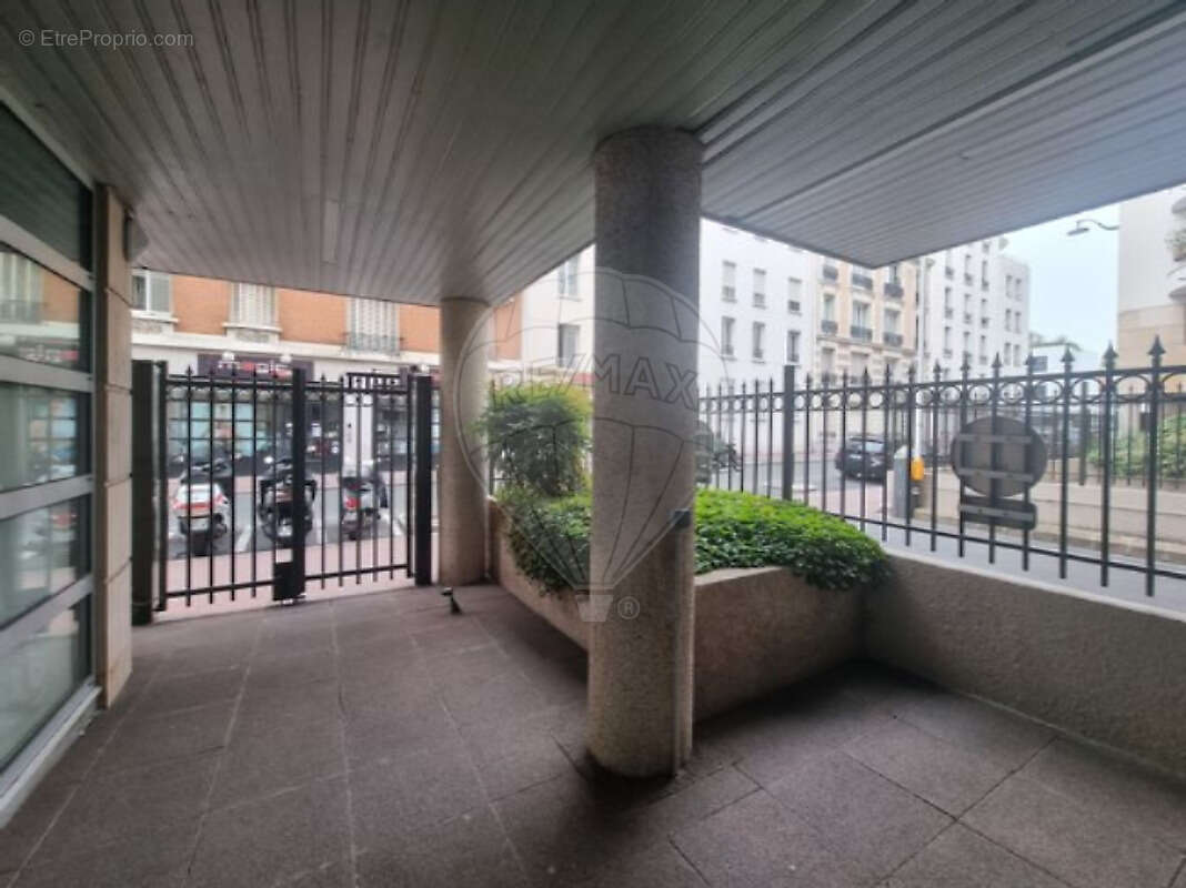 Appartement à LEVALLOIS-PERRET