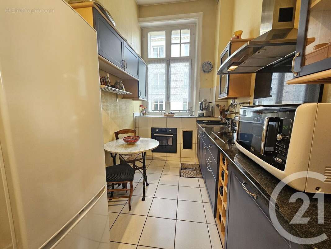 Appartement 153 m² à Limoges  - photo 6