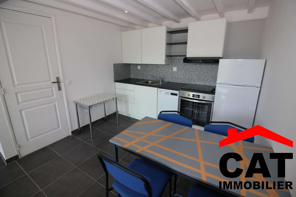 Maison à VERNOU-LA-CELLE-SUR-SEINE