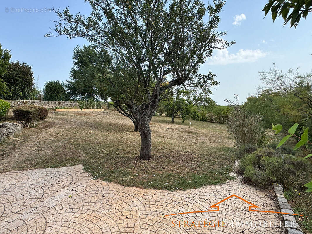 Maison à SAINT-MARTIN-SOUS-MONTAIGU