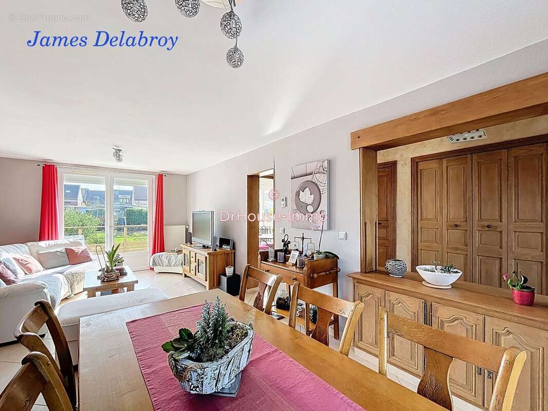 Maison à LONGUEAU