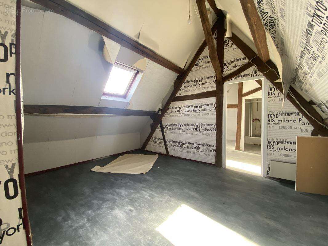 Maison à ROSNY-SUR-SEINE