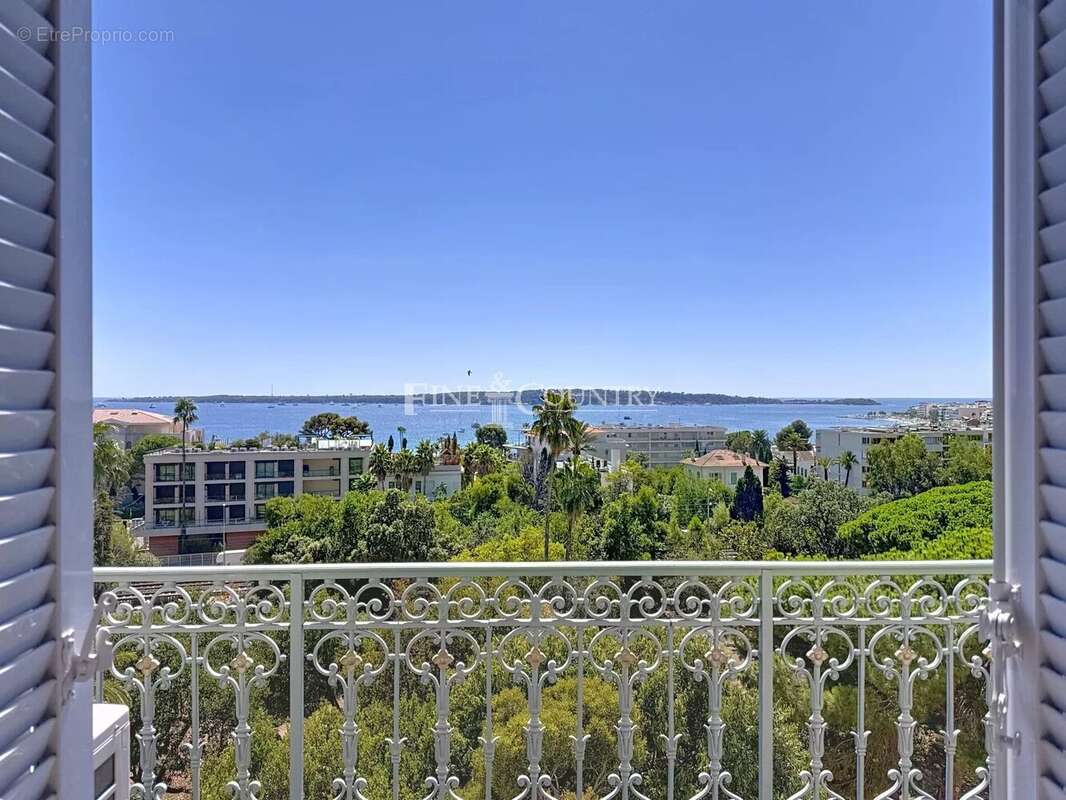 Vente Appartement Bourgeois Vue Mer à Cannes - photo 18