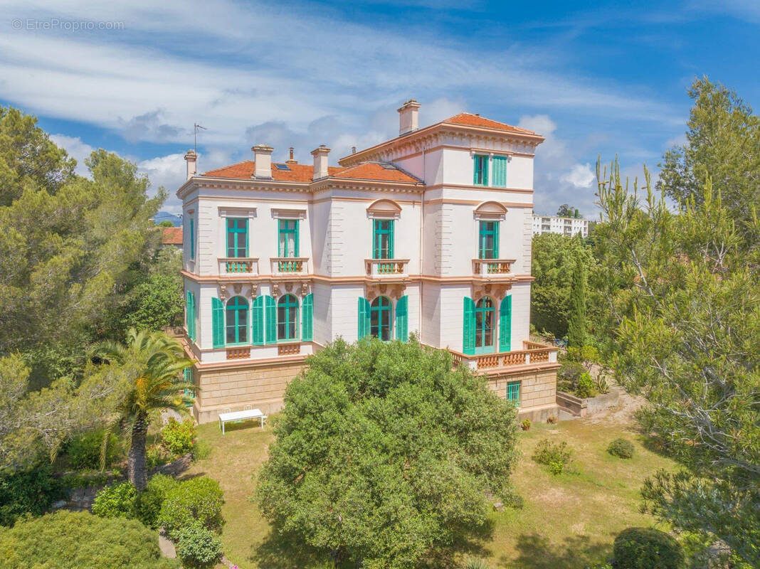 Maison à SAINT-RAPHAEL