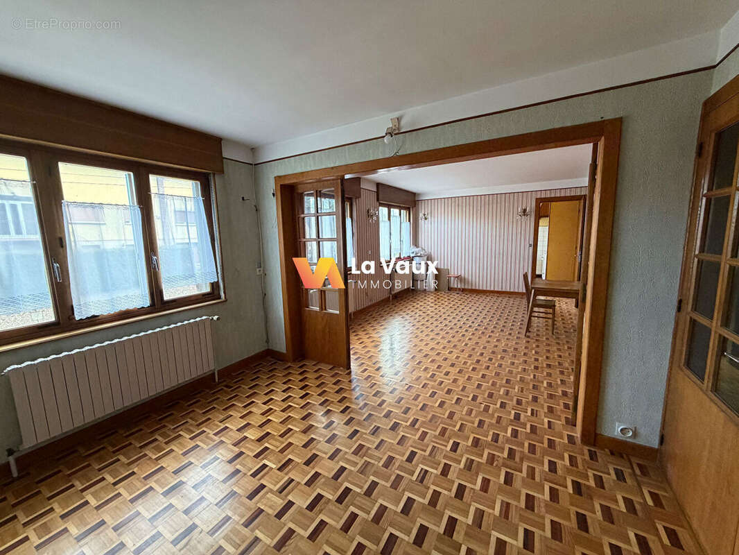 Maison à DAMELEVIERES