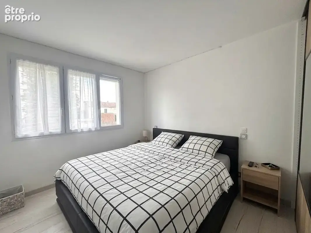 À vendre   bel appartement traversant 3 pièces   71,57 m2 - photo 5