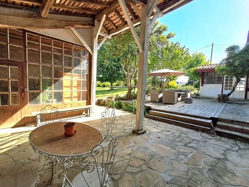 Maison à LA BASTIDE-CLAIRENCE