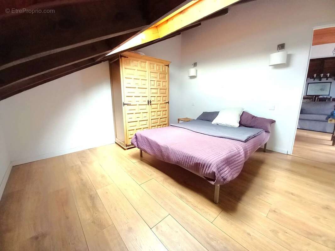 Appartement à FONT-ROMEU-ODEILLO-VIA