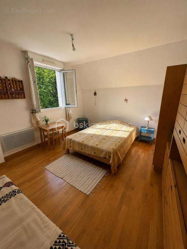 Appartement à OZOIR-LA-FERRIERE