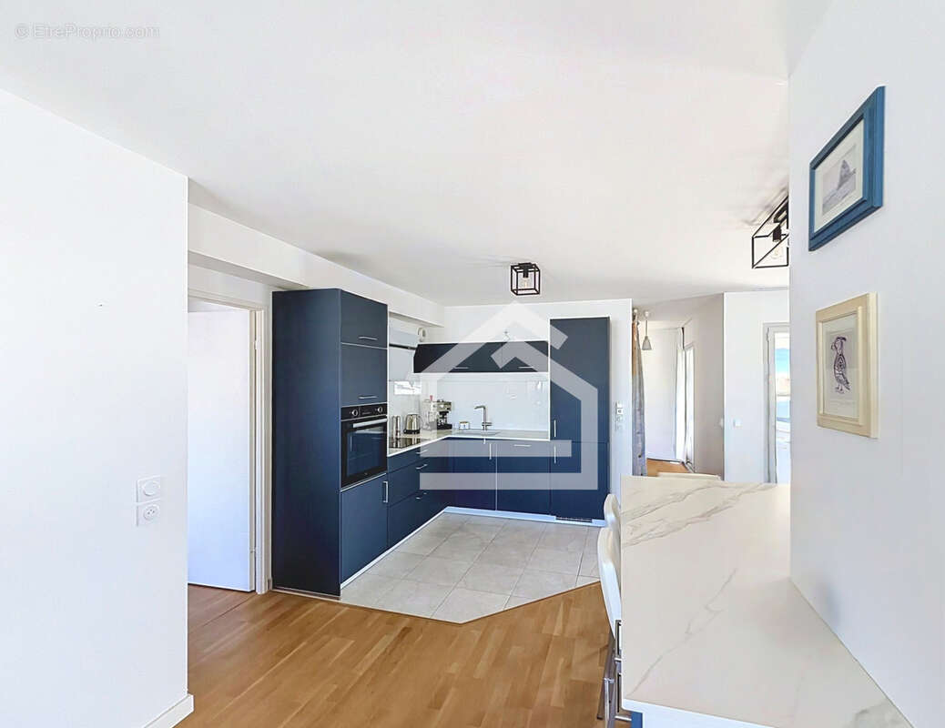 Appartement contemporain de 3 pièces à deux pas des quais de Bordeaux - photo 5