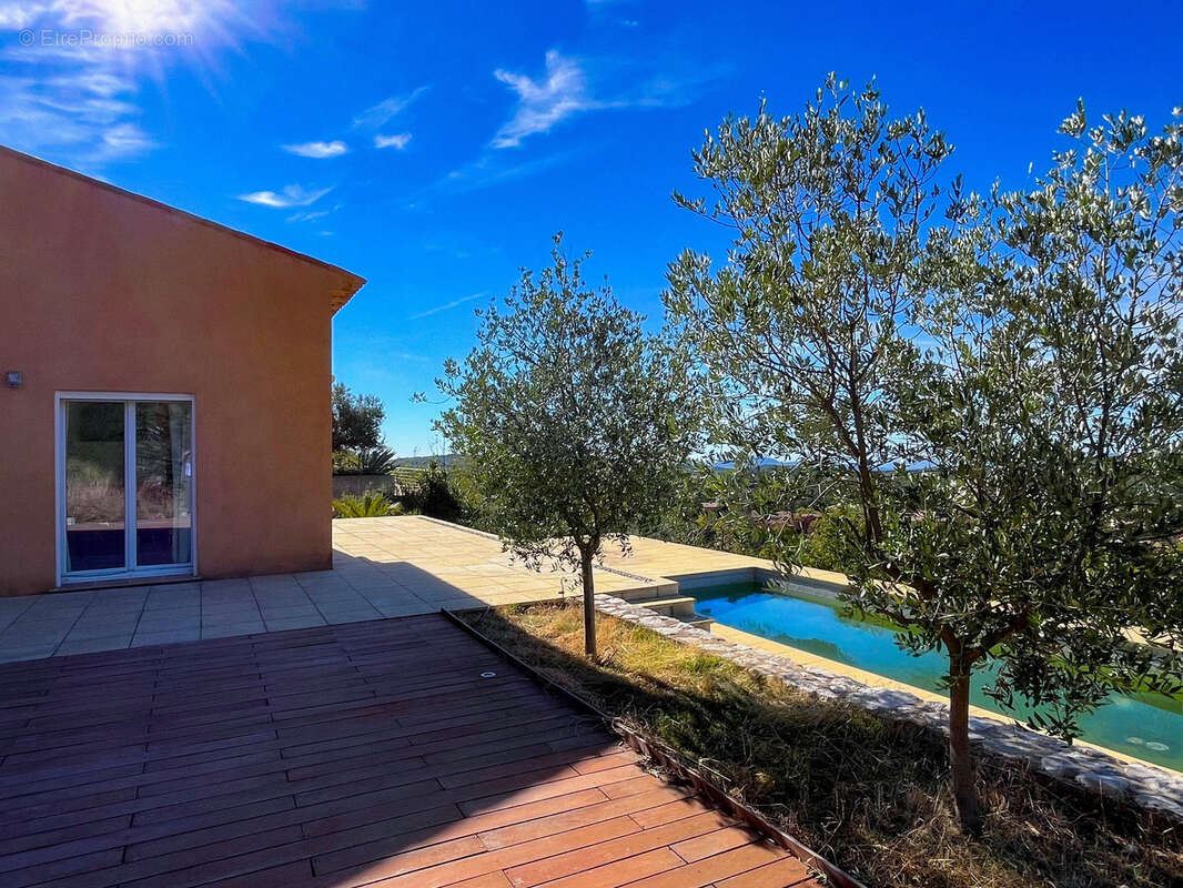 Maison à SAINT-VALLIER-DE-THIEY