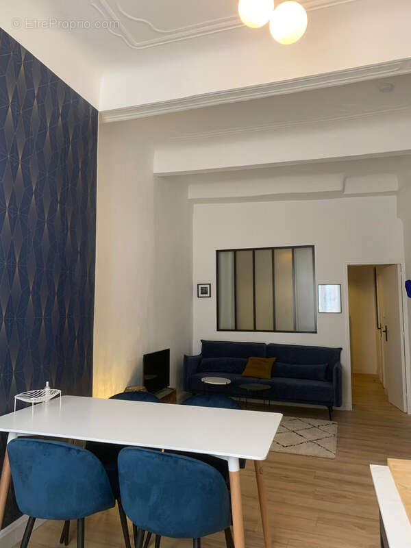 Appartement à MARSEILLE-2E