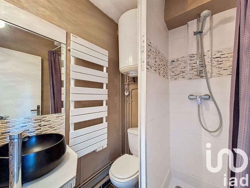 Photo 6 - Appartement à DAMPIERRE-EN-YVELINES