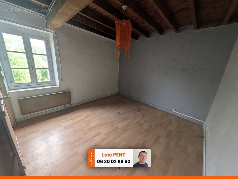 Maison 60m² à rénover, 3 pièces + grange à Nizerolles ( 03250 ) - photo 8