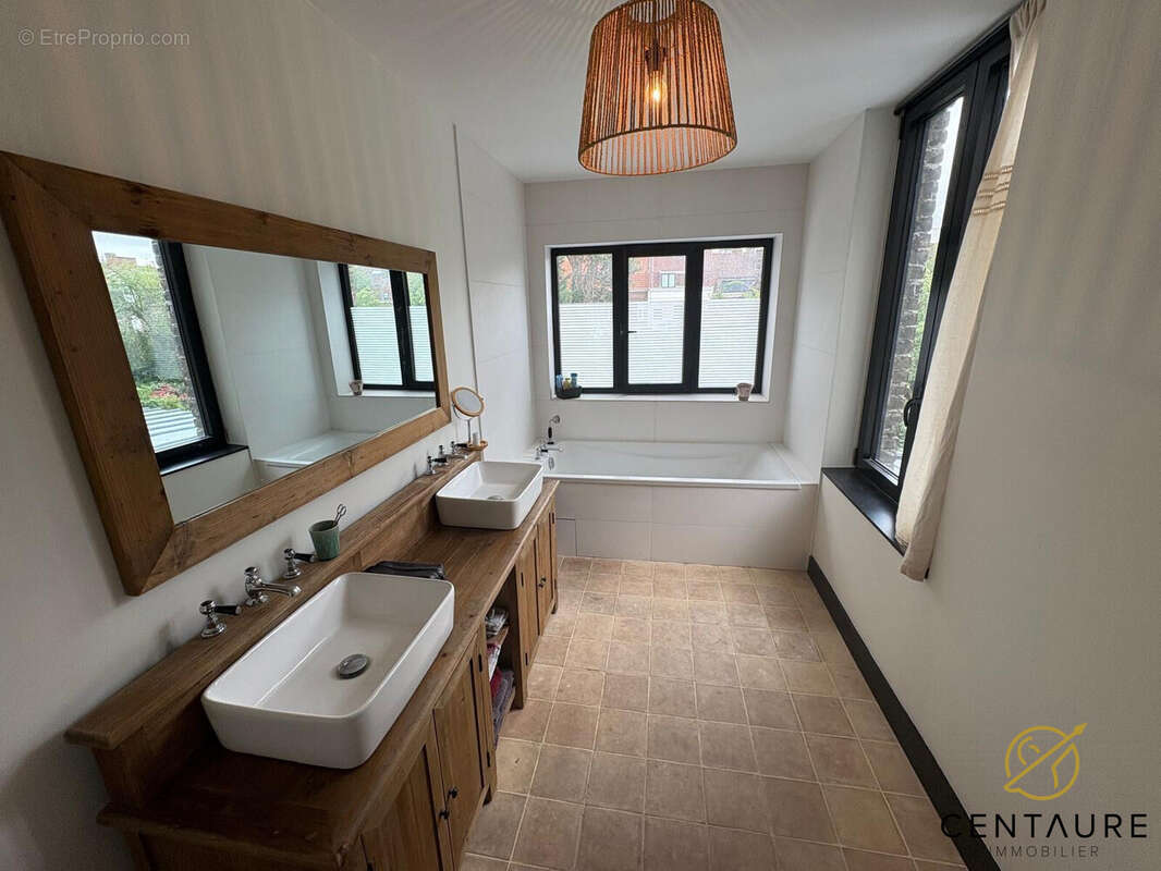 Maison 177 m² à Lille  - photo 9