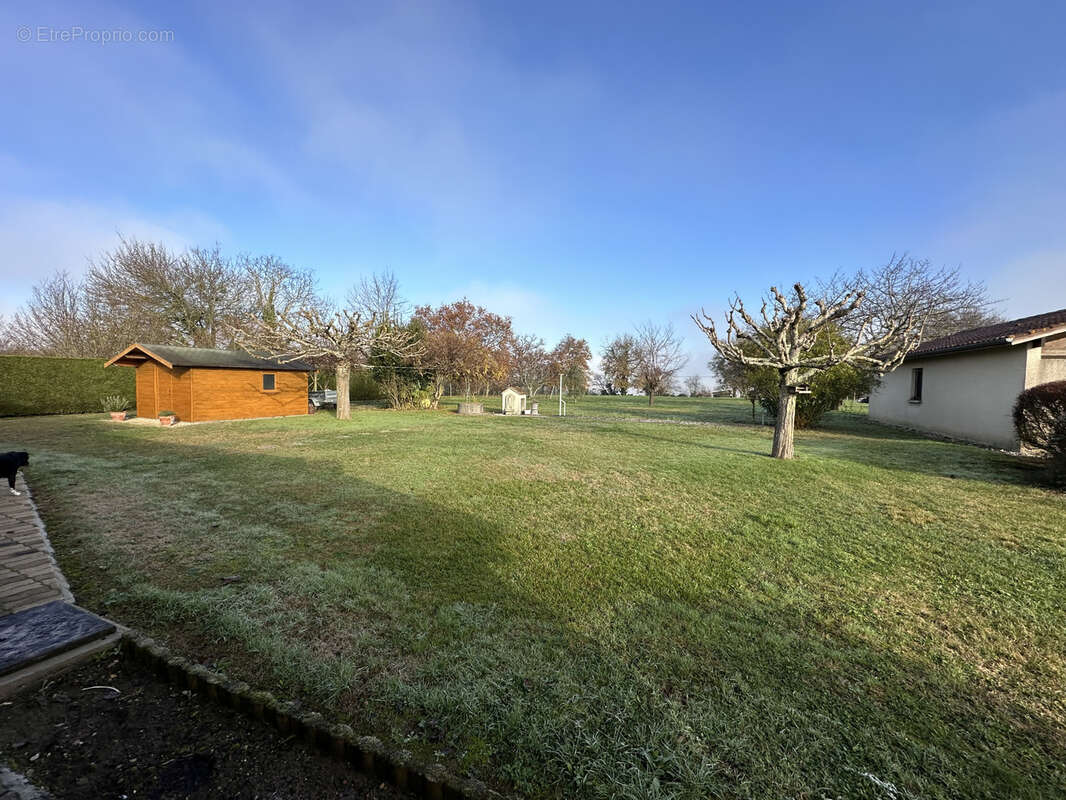Maison à SAINT-PIERRE-SUR-DROPT