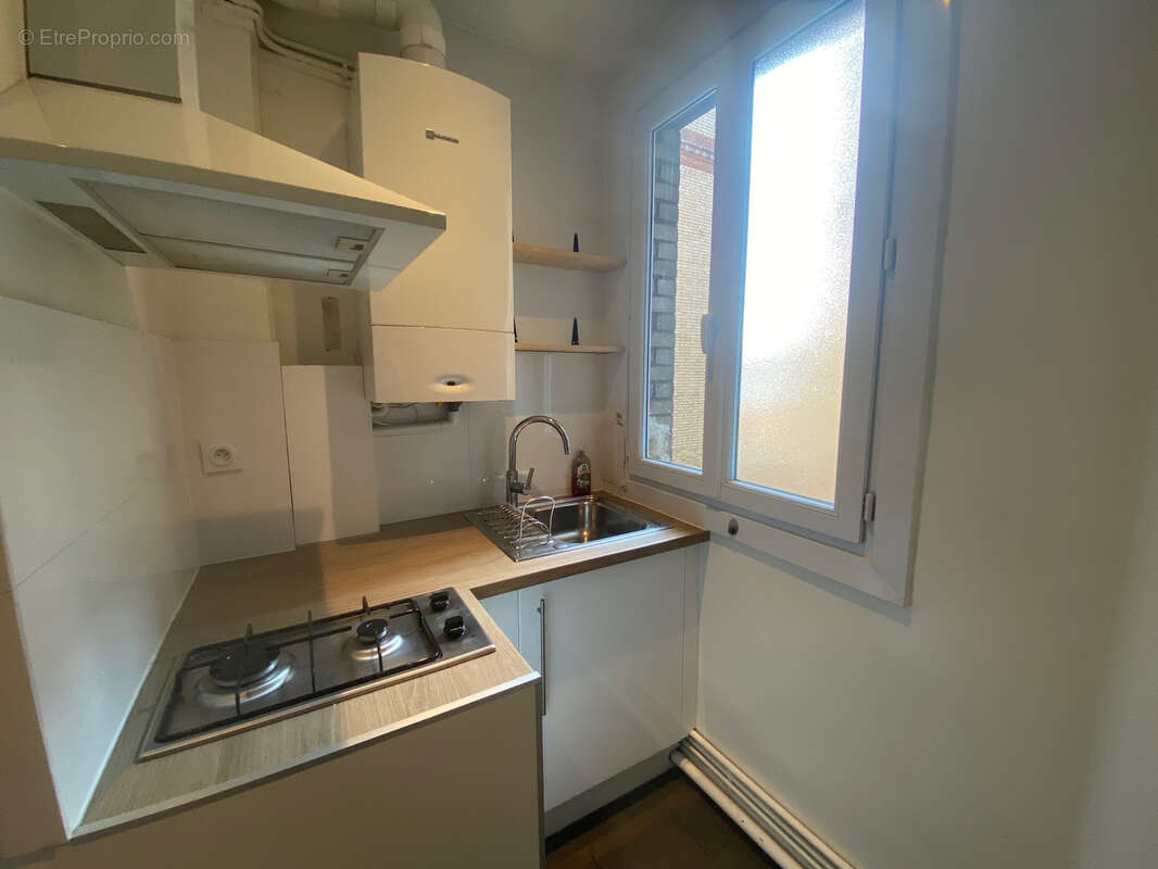Appartement à COURBEVOIE