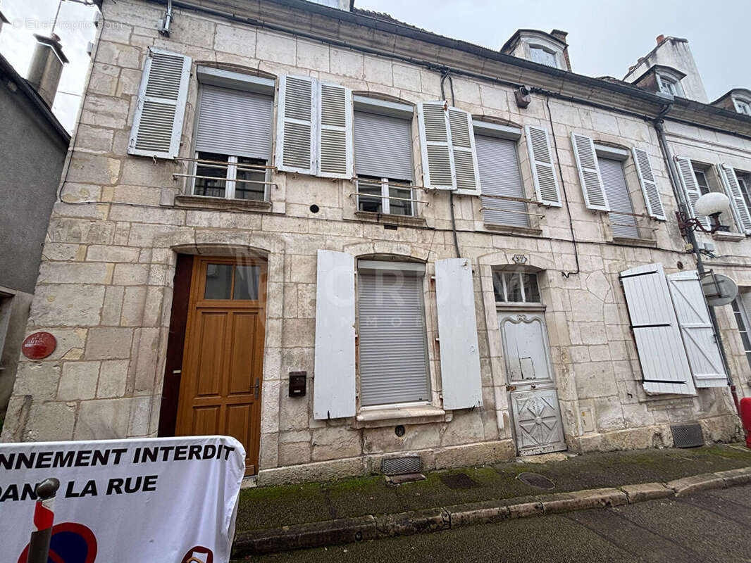 Appartement à TONNERRE