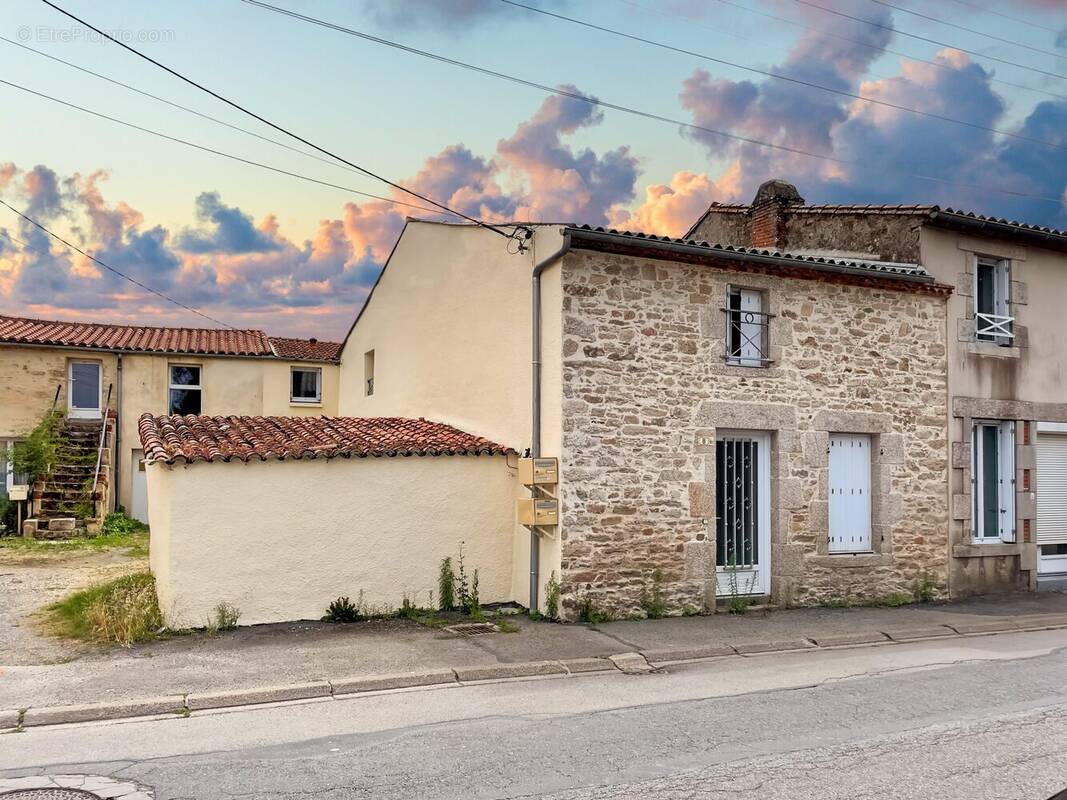 Maison à MAISDON-SUR-SEVRE