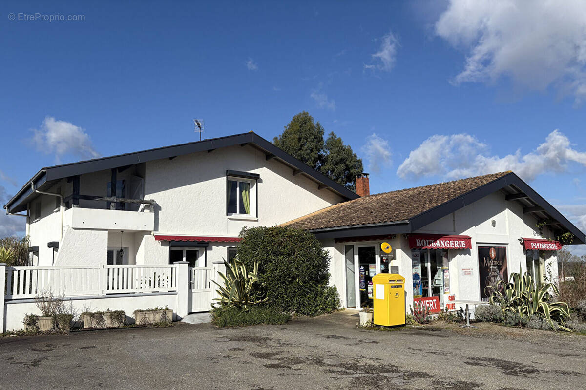 Maison à CASTAIGNOS-SOUSLENS